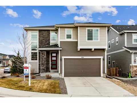 974 White Leaf Cir, Castle Rock, CO 80108