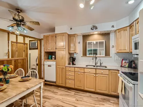 15674 Eldorado Dr, Aurora, CO 80013 photo 4