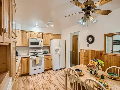 15674 Eldorado Dr, Aurora, CO 80013 photo 5