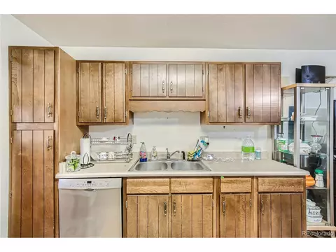 12074 E Maple Ave, Aurora, CO 80012 photo 10