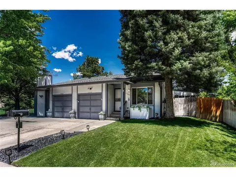 15409 E Oberlin Pl, Aurora, CO 80013