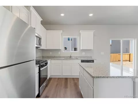 7414 Crystal Ave, Frederick, CO 80530 photo 4