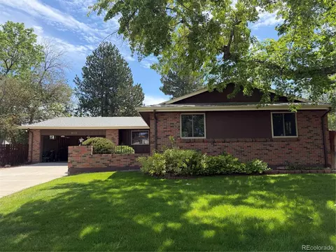 2190 S Flower St, Lakewood, CO 80227