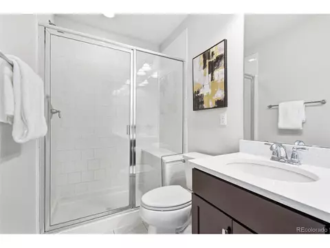 Bath - 11273 E 28th Pl, Denver, CO 80238 photo 4 of 6