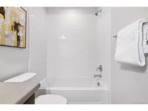 Bath - 11273 E 28th Pl, Denver, CO 80238 photo 6 of 6
