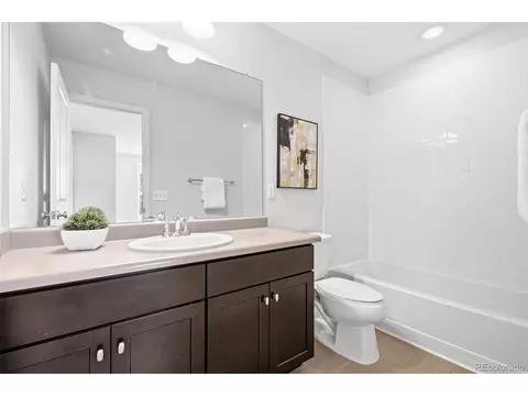 Bath - 11273 E 28th Pl, Denver, CO 80238 photo 5 of 6