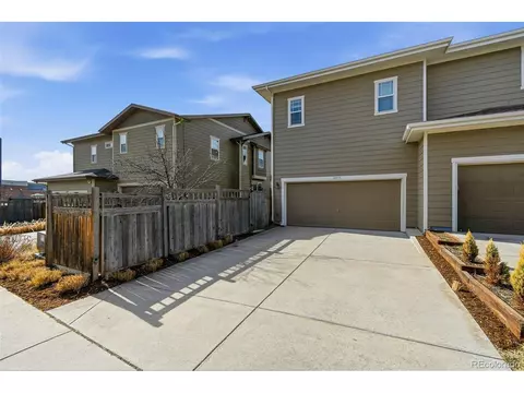 Exterior - 11273 E 28th Pl, Denver, CO 80238 photo 5 of 7