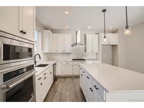 9755 E 62nd Dr, Denver, CO 80238 photo 9