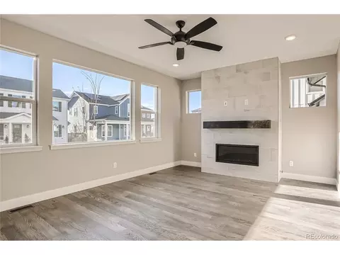 9755 E 62nd Dr, Denver, CO 80238 photo 4