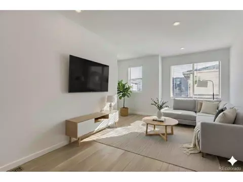 15344 W 69th Ave, Arvada, CO 80007