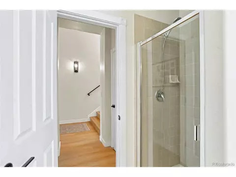 Bath - 25411 E Indore Dr, Aurora, CO 80016 photo 2 of 5