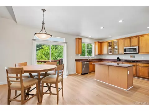 Kitchen - 25411 E Indore Dr, Aurora, CO 80016 photo 6 of 6