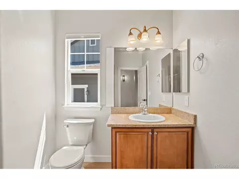 Bath - 25411 E Indore Dr, Aurora, CO 80016 photo 1 of 5
