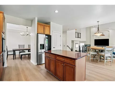 Kitchen - 25411 E Indore Dr, Aurora, CO 80016 photo 5 of 6