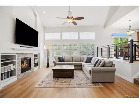 Living - 25411 E Indore Dr, Aurora, CO 80016 photo 3 of 4
