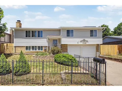 1526 S Fraser Way, Aurora, CO 80012