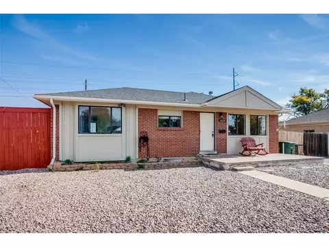 11126 Pearl St, Northglenn, CO 80233