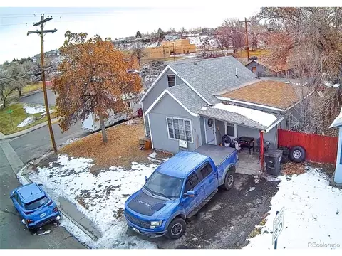 112 School St, Rangely, CO 81648