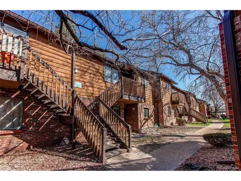 2261 S Buckley Rd #202, Aurora, CO 80013