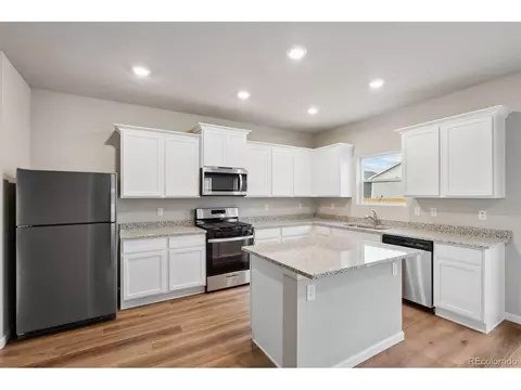 951 Cascade Falls St, Severance, CO 80550 photo 2