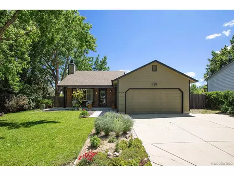 8998 W Chestnut Ave, Littleton, CO 80128