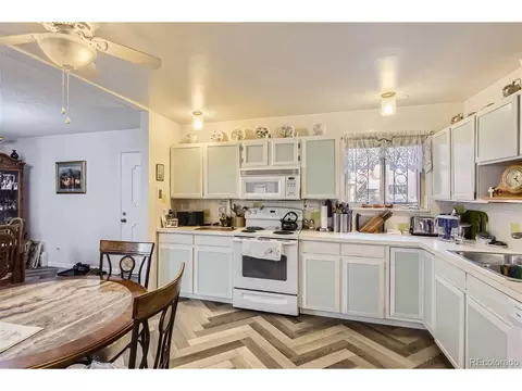 9279 E Center Ave, Denver, CO 80247 photo 14