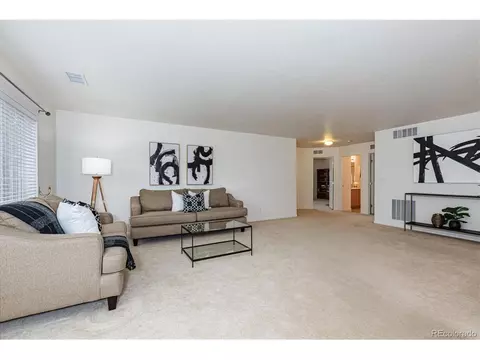 16880 E Caley Cir, Aurora, CO 80016 photo 24