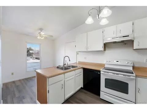 245 Coolidge Ct, Bennett, CO 80102 photo 8