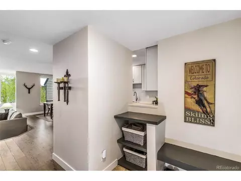 Entry Way - 21 Deborah Ln #SHARE B, Silverthorne, CO 80498 photo 1 of 1