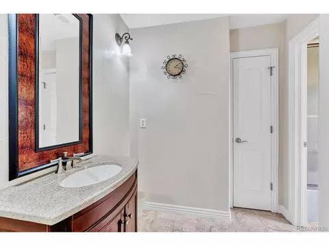 8726 E Iliff Dr, Denver, CO 80231 photo 29