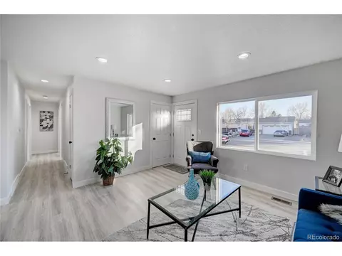 15883 E Amherst Pl, Aurora, CO 80013 photo 4