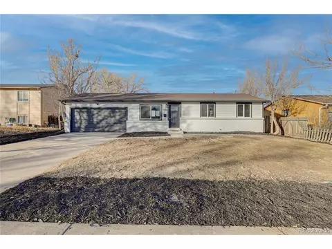 15883 E Amherst Pl, Aurora, CO 80013 photo 2