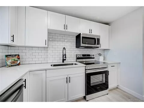 15883 E Amherst Pl, Aurora, CO 80013 photo 9