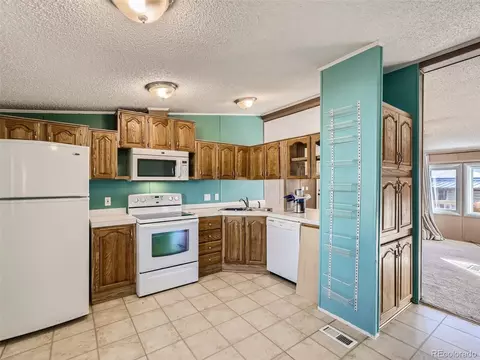 103 Jackson Dr, Firestone, CO 80520 photo 4