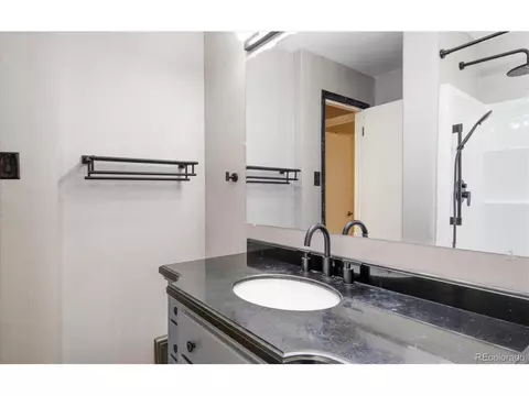 1317 Lima St, Aurora, CO 80010 photo 22