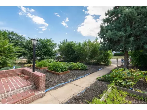 1317 Lima St, Aurora, CO 80010 photo 4