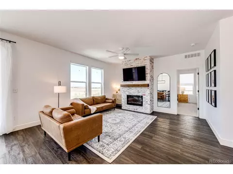 27350 E 6th Dr, Aurora, CO 80018 photo 17