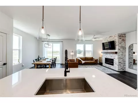 27350 E 6th Dr, Aurora, CO 80018 photo 15