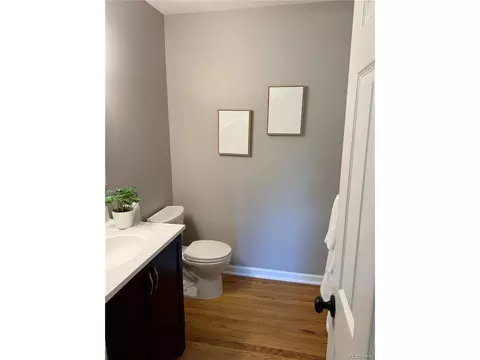 Bath - 8407 E Lehigh Dr, Denver, CO 80237 photo 2 of 5