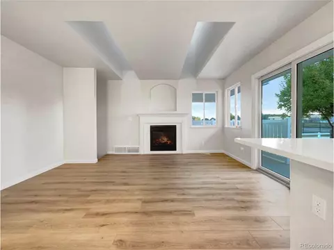 1720 32 St #9, Evans, CO 80620 photo 3