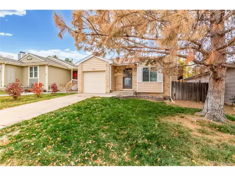 17959 E Cornell Dr, Aurora, CO 80013 photo 3
