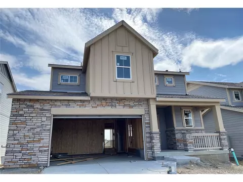 372 Elbert St, Johnstown, CO 80534