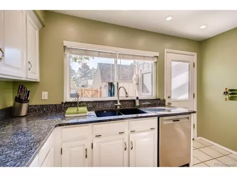 8008 E Phillips Cir, Centennial, CO 80112 photo 9