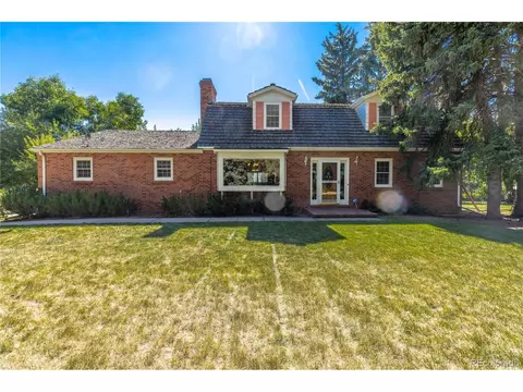 10300 W Montgomery St, Littleton, CO 80127