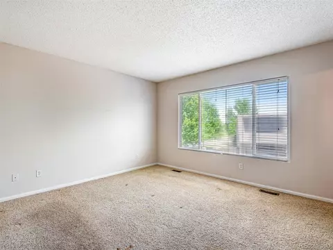 5212 Jasper St, Denver, CO 80239 photo 17