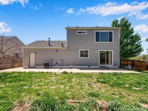 5212 Jasper St, Denver, CO 80239 photo 3