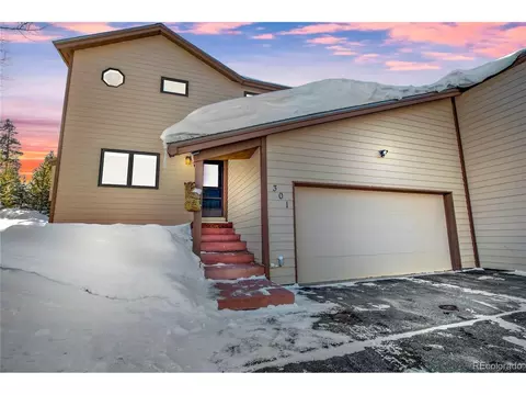 301 Cutty Sark Ct, Silverthorne, CO 80498