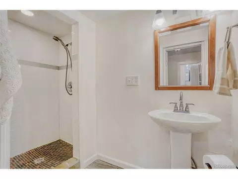 35 N Fox St, Denver, CO 80223 photo 8
