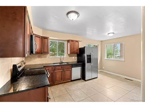 Kitchen - 5085 E 34th Ave, Denver, CO 80207 photo 1 of 2