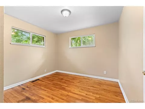 Bedroom - 5085 E 34th Ave, Denver, CO 80207 photo 2 of 2